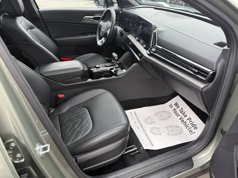 Used 2024 Kia Sportage X-Line w/ X-Line Premium Package image 9