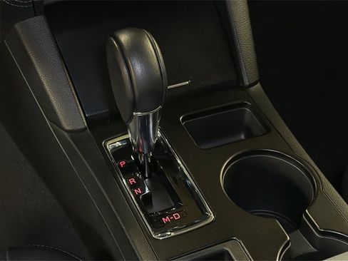 Used 2018 Subaru Outback 2.5i Limited image 25