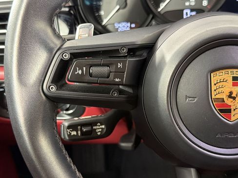 Certified 2023 Porsche Macan Turbo AWD/4WD image 18