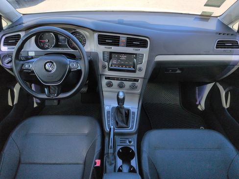 Used 2015 Volkswagen Golf TDI S FWD image 15