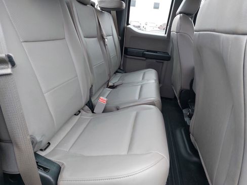 Used 2017 Ford F150 XL w/ Equipment Group 101A Mid image 11