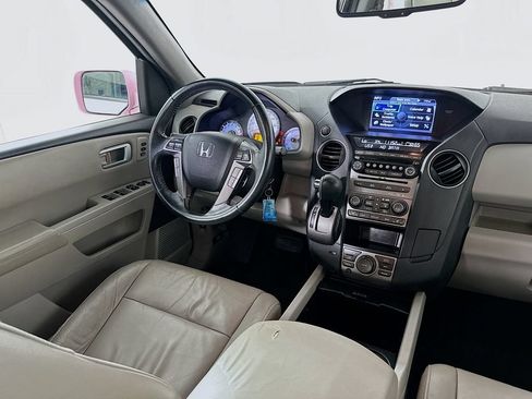 Used 2013 Honda Pilot Touring image 19