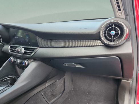 Used 2020 Alfa Romeo Giulia w/ Quick Order Package 22K Sport image 20