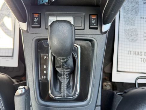 Used 2018 Subaru Forester 2.5i Touring w/ Popular Package #2 AWD/4WD image 27