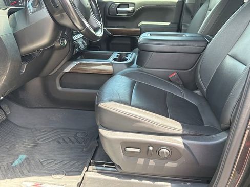 Used 2021 Chevrolet Silverado 1500 LT Trail Boss w/ Convenience Package II AWD/4WD image 9