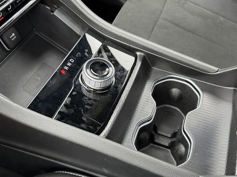 New 2025 Jeep Grand Cherokee L Altitude RWD image 26