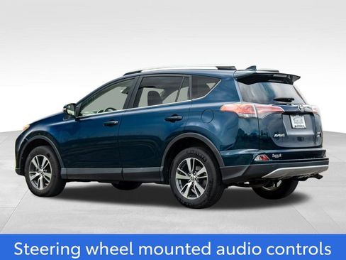 Used 2017 Toyota RAV4 XLE w/ Plus Special Value Package AWD/4WD image 5