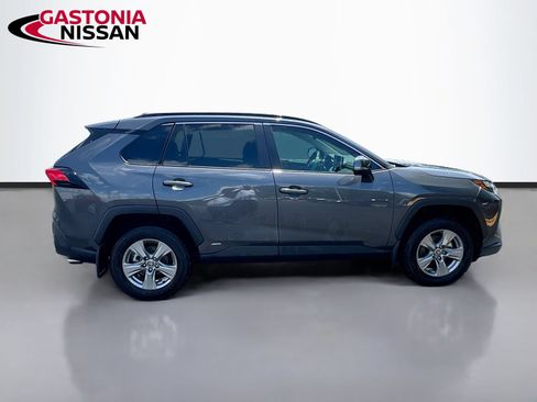 Used 2024 Toyota RAV4 XLE AWD/4WD image 10