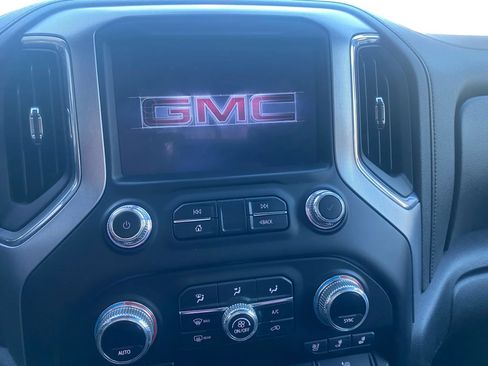 Used 2023 GMC Sierra 3500 SLT w/ SLT Premium Package AWD/4WD image 9