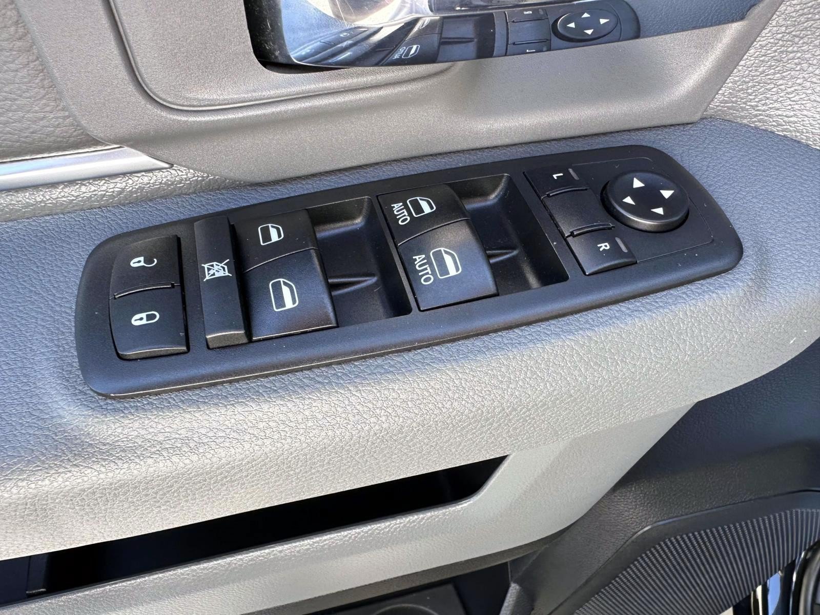 Used 2018 RAM 2500 Big Horn AWD/4WD image 8