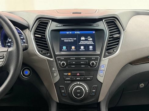 Used 2018 Hyundai Santa Fe Sport w/ 2.4L Value Package 02 FWD image 26