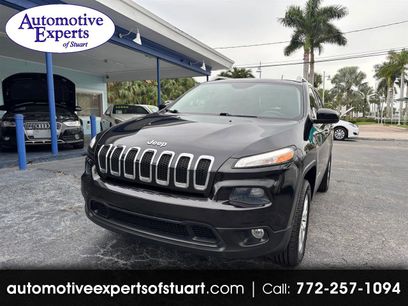 Used 2014 Jeep Cherokee Latitude w/ Comfort/Convenience Group