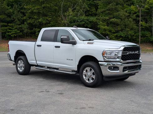 Used 2023 RAM 2500 Big Horn w/ Level 1 Equipment Group AWD/4WD image 11
