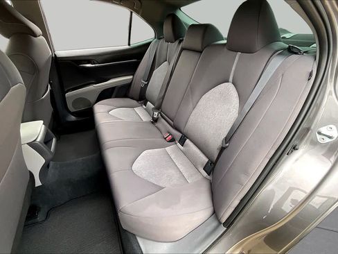 Used 2024 Toyota Camry LE FWD image 21