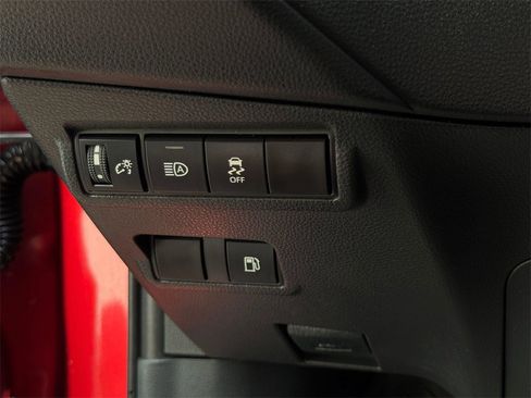 Certified 2025 Toyota Corolla Cross AWD Hybrid w/ Moonroof Package image 35