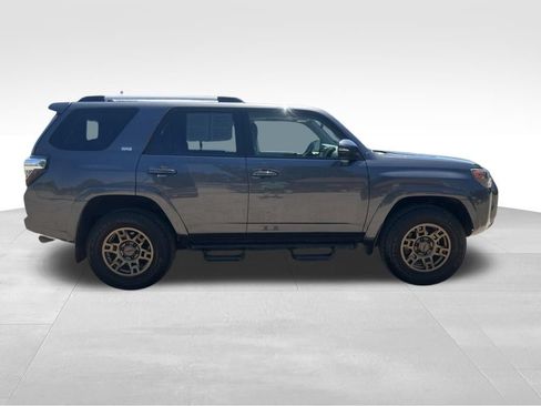 Used 2023 Toyota 4Runner SR5 Premium w/ Revi AWD/4WD image 7