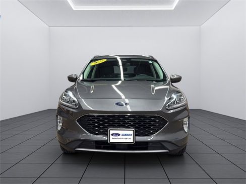 Used 2022 Ford Escape Titanium image 1