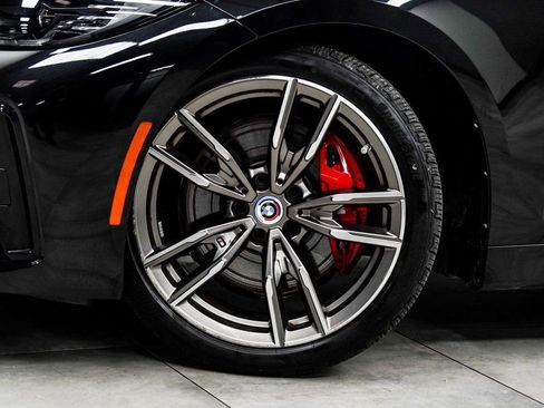 Used 2023 BMW M440i Coupe w/ Premium Package image 3