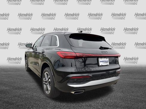 Used 2025 Audi Q5 Premium Plus w/ Premium Plus image 7