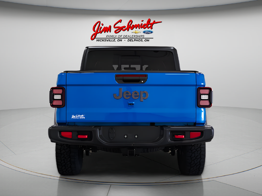 Used 2023 Jeep Gladiator Rubicon w/ LED Lighting Group AWD/4WD image 5