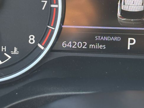 Used 2023 Nissan Rogue SV FWD image 41