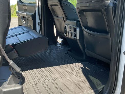 Used 2018 Ford F150 Raptor w/ Equipment Group 802A Luxury AWD/4WD image 42