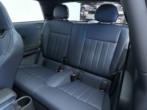 Certified 2025 MINI Cooper S FWD image 22