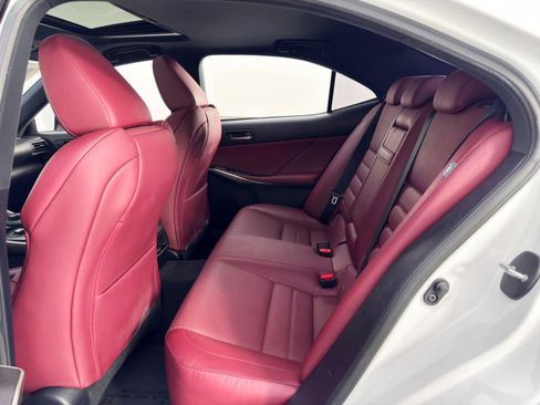 Used 2019 Lexus IS 300 F Sport w/ F Sport Package image 39