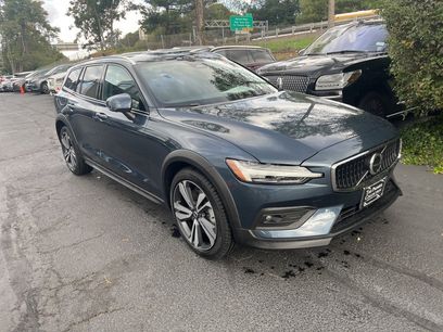 Certified 2025 Volvo V60 B5 Cross Country Plus