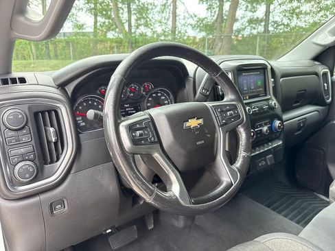 Used 2019 Chevrolet Silverado 1500 LT w/ All-Star Edition AWD/4WD image 16