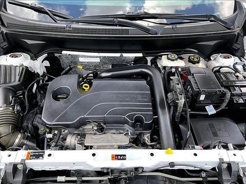 Used 2023 Chevrolet Equinox LT FWD image 11