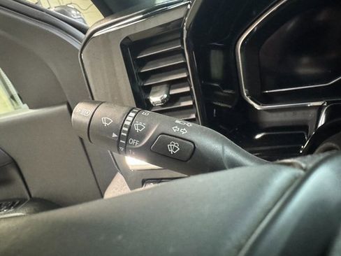 Used 2025 Chevrolet Silverado 3500 High Country w/ High Country Premium Package image 24