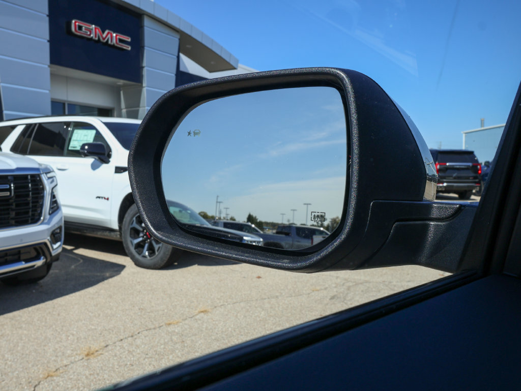 New 2027 GMC Acadia AT4 w/ Luxury Package AWD/4WD image 30