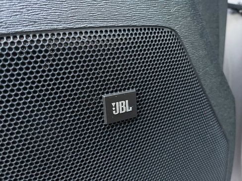 Used 2019 Toyota Sienna image 26