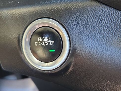 Used 2020 GMC Terrain SLE w/ Driver Convenience Package image 30