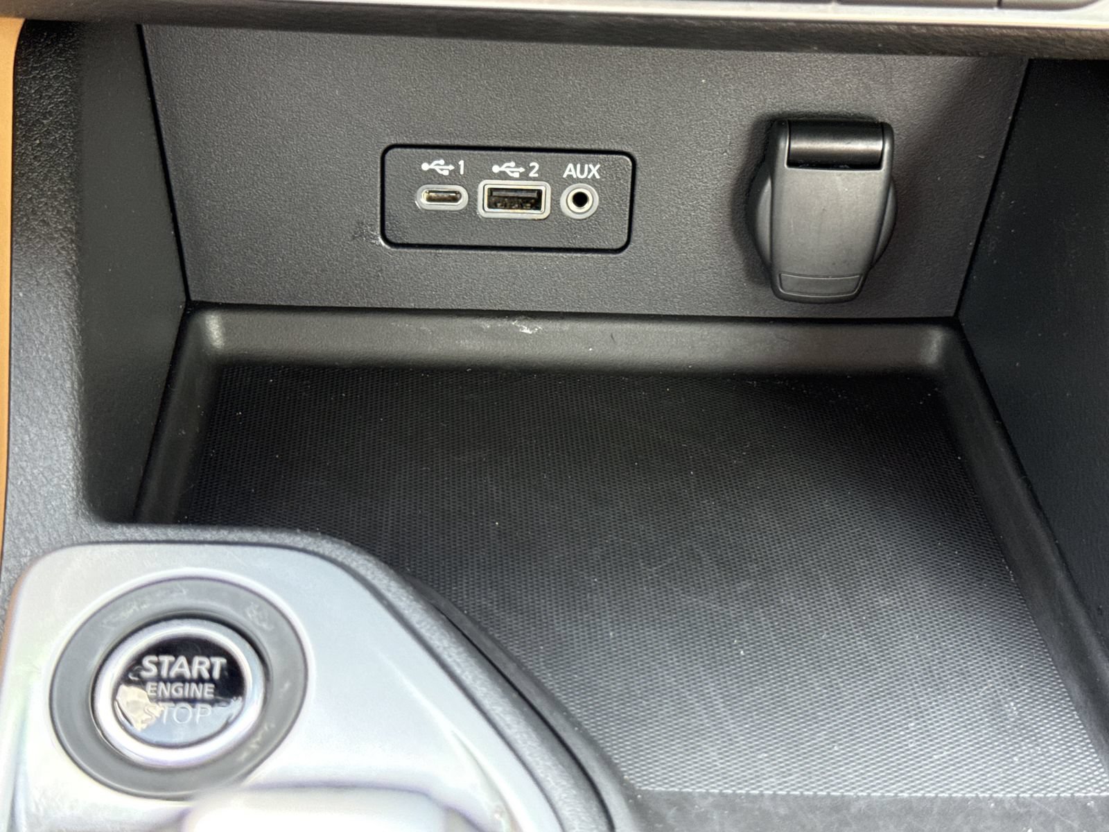 Used 2023 Nissan Sentra SV w/ SV Premium Package FWD image 26
