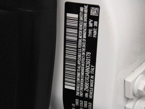 Used 2022 Maserati Levante GT image 41