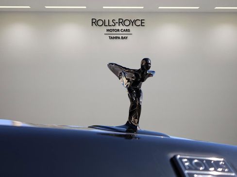 New 2026 Rolls-Royce Spectre Black Badge image 10
