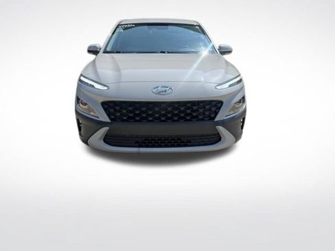 Used 2022 Hyundai Kona SE FWD image 7