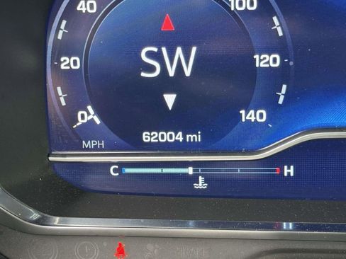 Used 2022 Chevrolet Tahoe Premier image 13