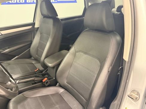 Used 2014 Volkswagen Passat 1.8T Wolfsburg Edition FWD image 23