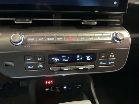 New 2026 Hyundai Kona SEL Sport AWD/4WD image 12