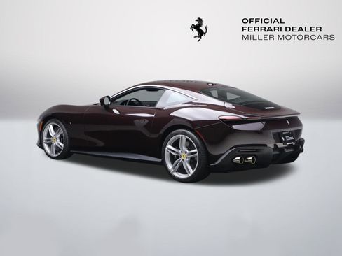 Certified 2023 Ferrari Roma image 5