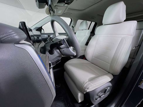 Certified 2025 Hyundai Santa Fe Calligraphy image 22