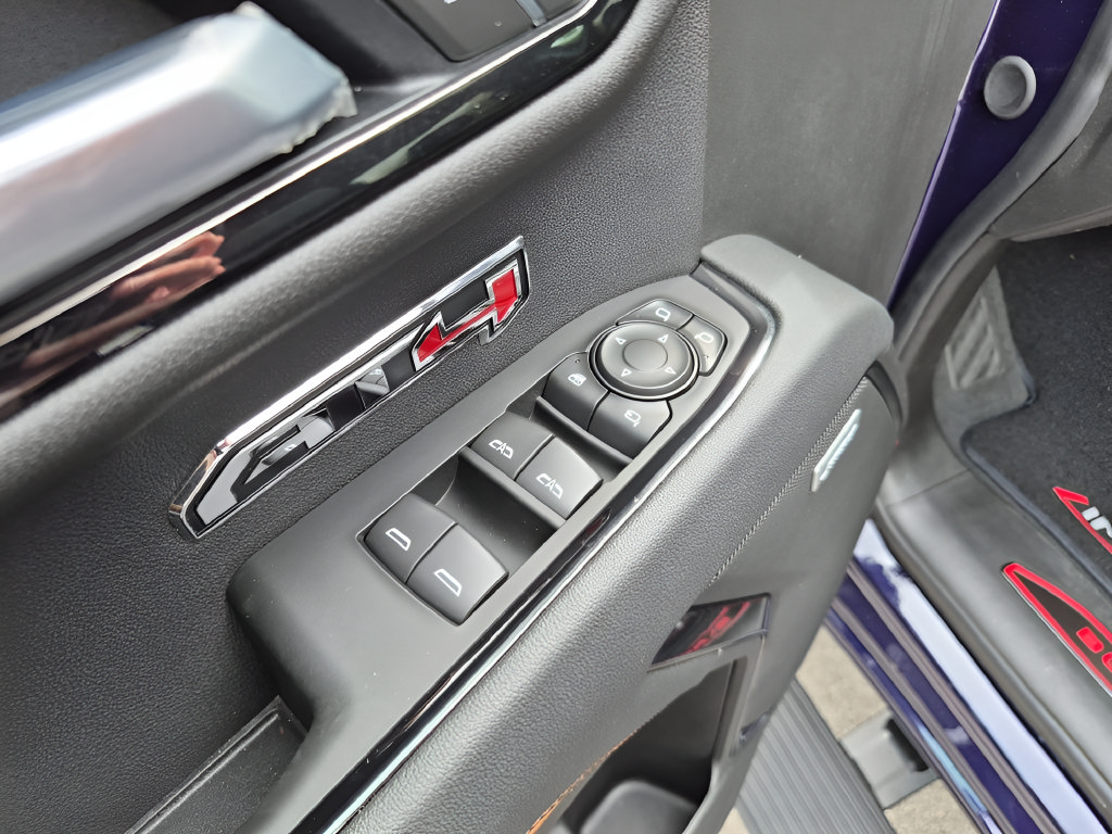 New 2026 GMC Sierra 1500 AT4 w/ AT4 Premium Package AWD/4WD image 17