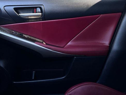 Used 2017 Lexus IS 200t F Sport w/ F Sport Package RWD image 30