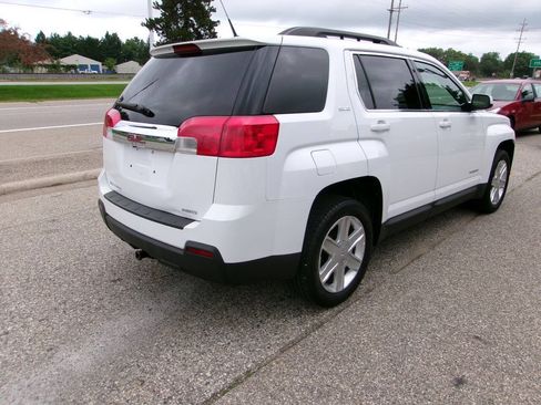 Used 2011 GMC Terrain SLE w/ Convenience Package AWD/4WD image 4
