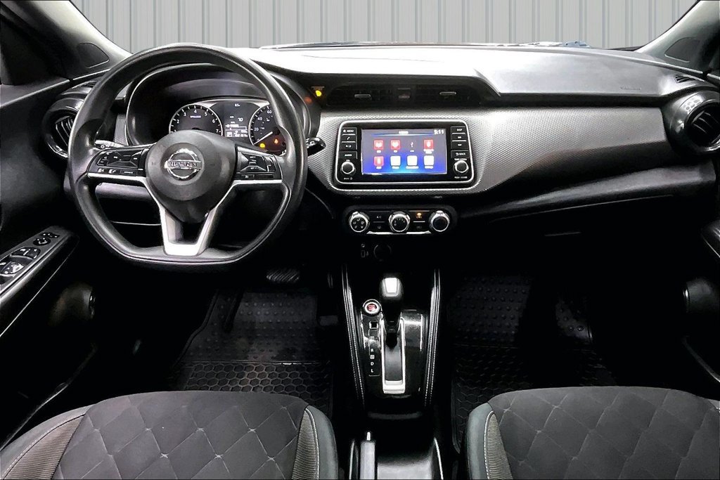 Used 2019 Nissan Kicks S FWD image 7