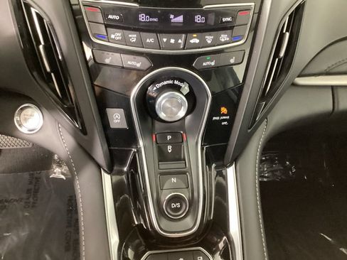 Used 2020 Acura RDX AWD w/ Advance Package image 24