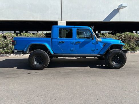 Used 2021 Jeep Gladiator Rubicon image 3